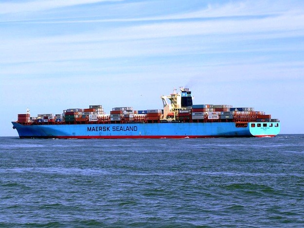 800px-Sealand_Michigan_p3_approaching_Port_of_Rotterdam,_Holland_08-Jul-2007