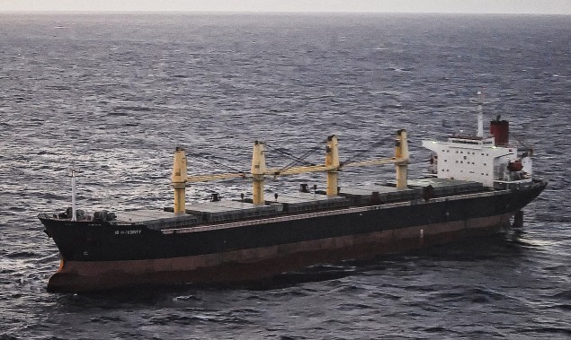2012-May-IDIntegrity1-Full-2-635x379 id integrity bulk carrier great barrier reef australia